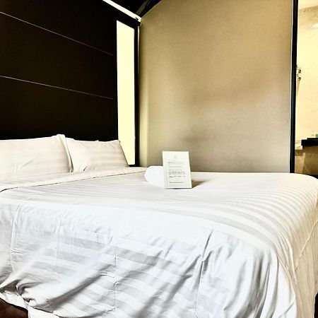Chariton Hotel Nusa Bestari Johor Bahru Eksteriør bilde